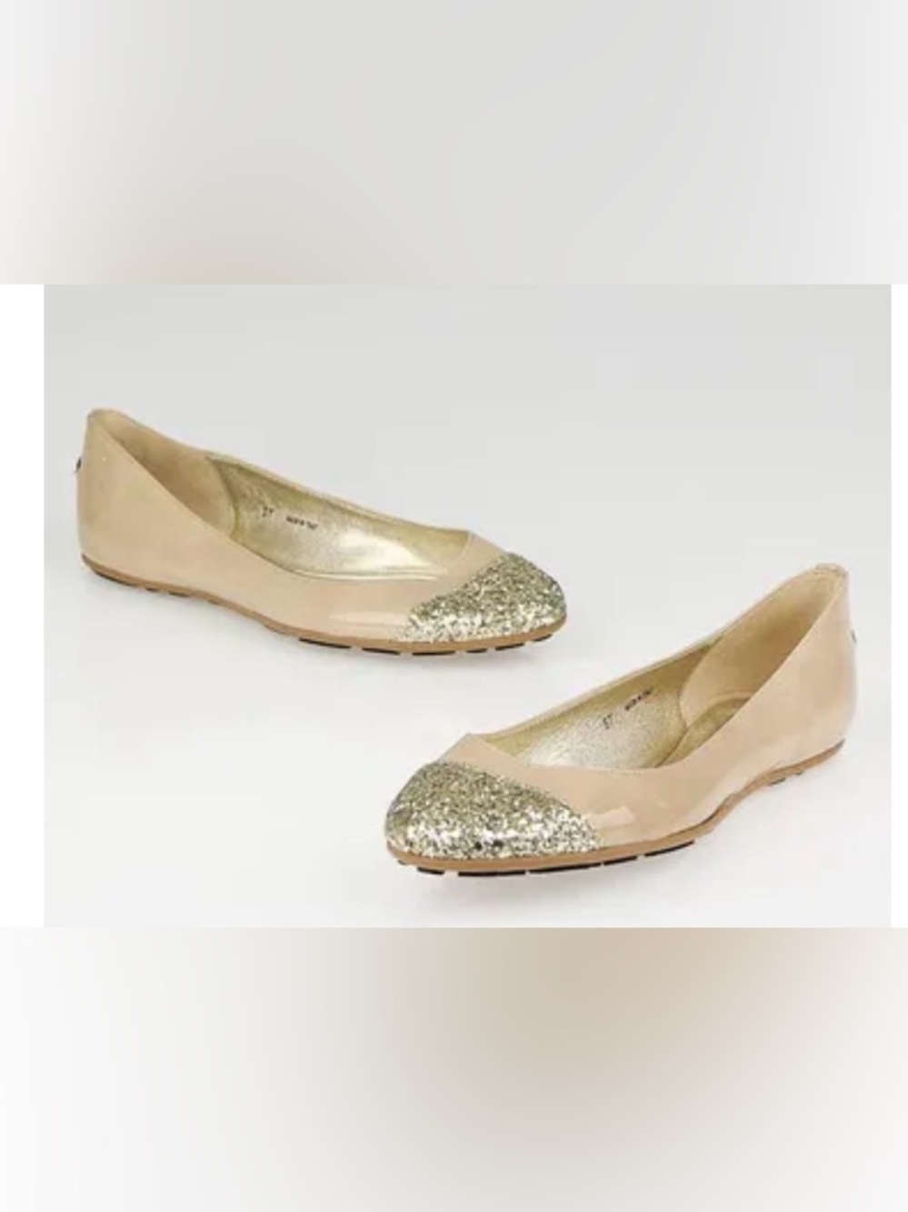 JIMMY CHOO
Beige Patent Leather Glitter-Toe Whirl Flats